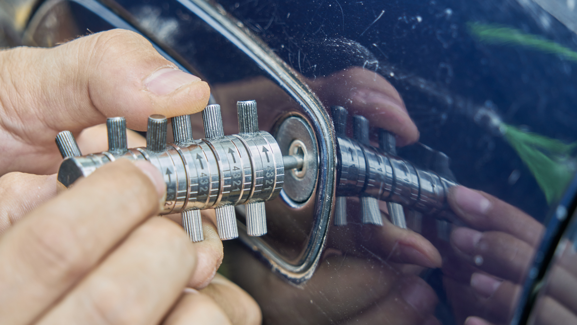 Locksmith professional service