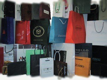 assortimento di sacchetti personalizzati