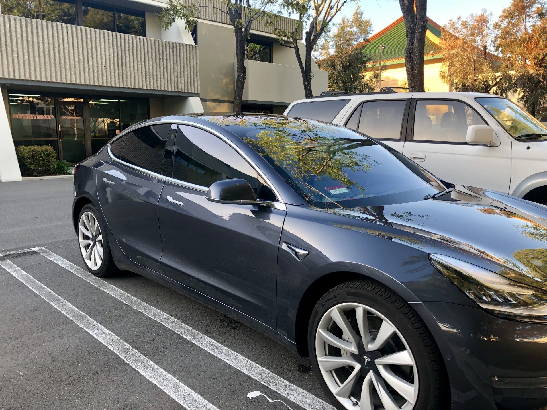 Ceramic Car Window Tinting Irvine Mobile Window Tinting Mission Viejo