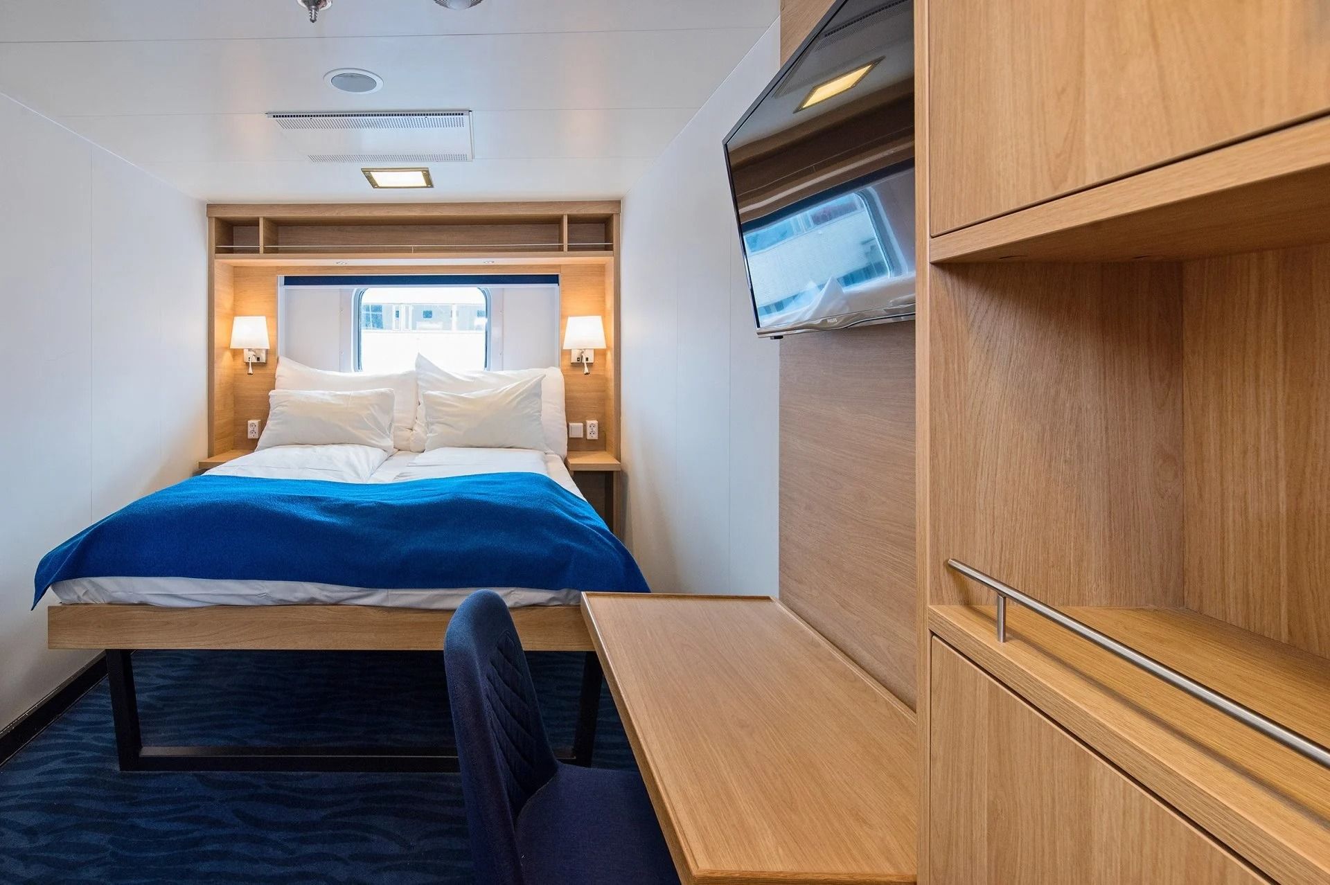 Cabin U2D op de MS Polarlys