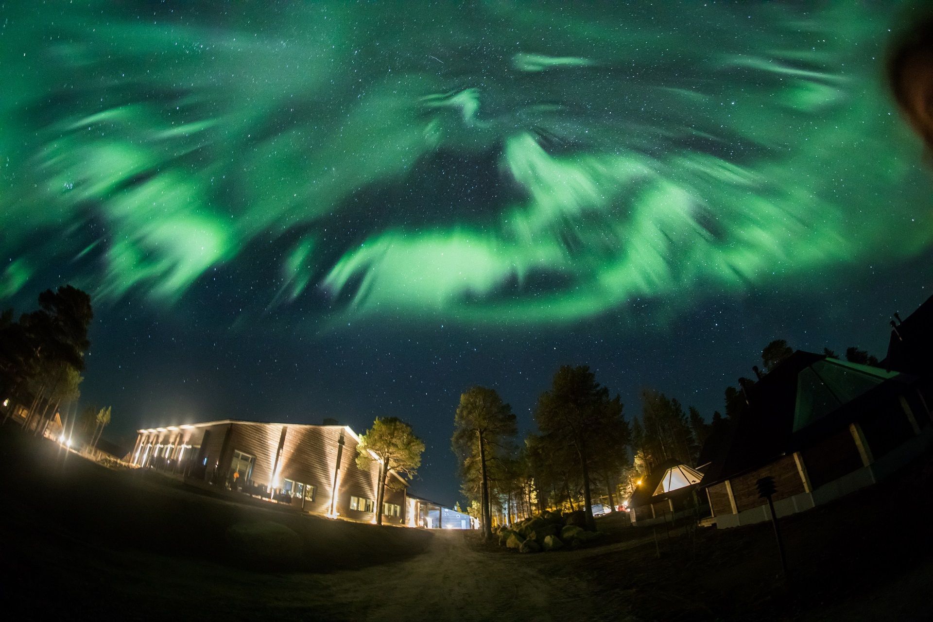 Noorderlicht tijden uw reis naar Wilderness hotel Inari Lapland