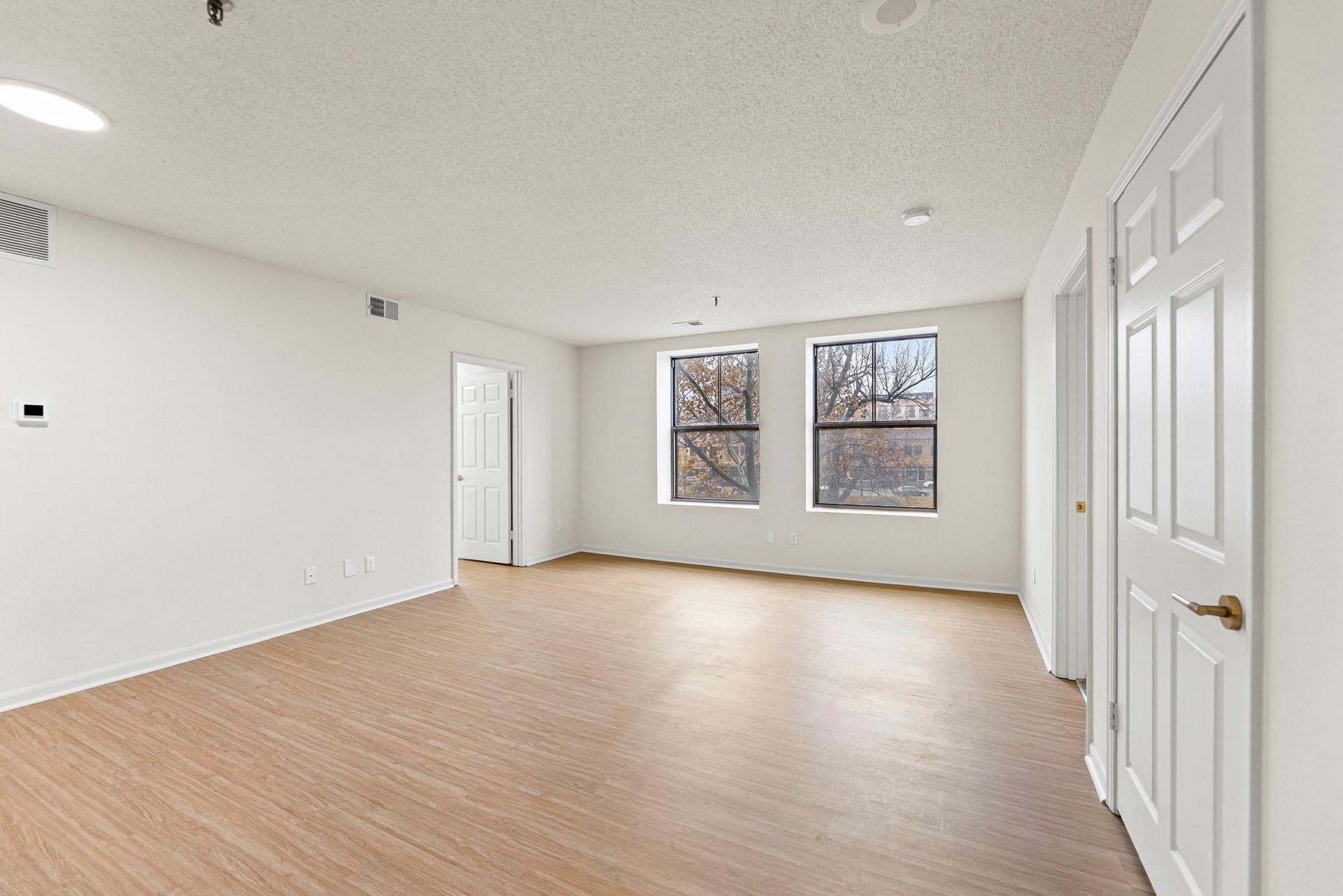 Renovated apartment with spacious floor plan