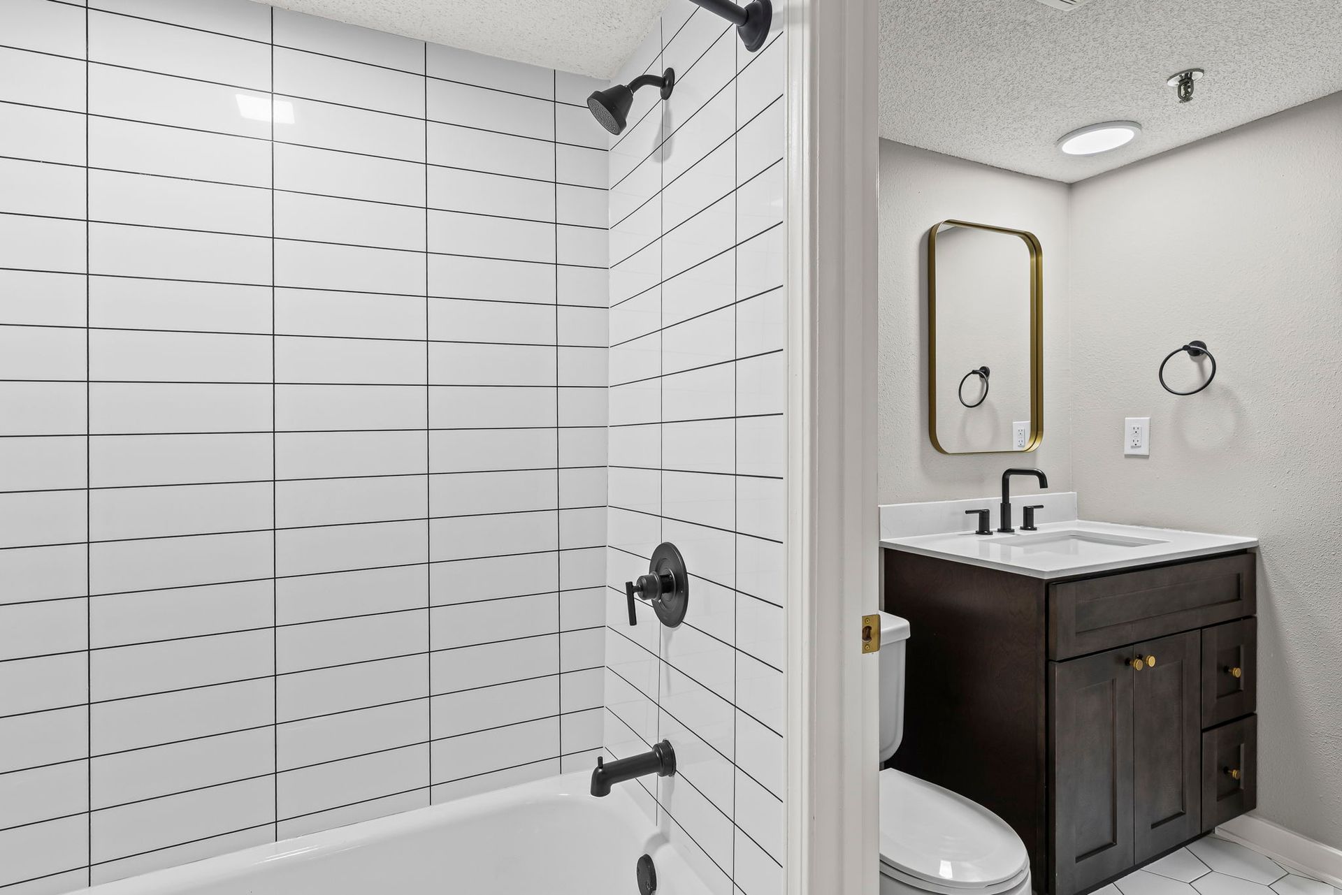 Newly renovated apartment at The Majestic on the Plaza in Kansas City