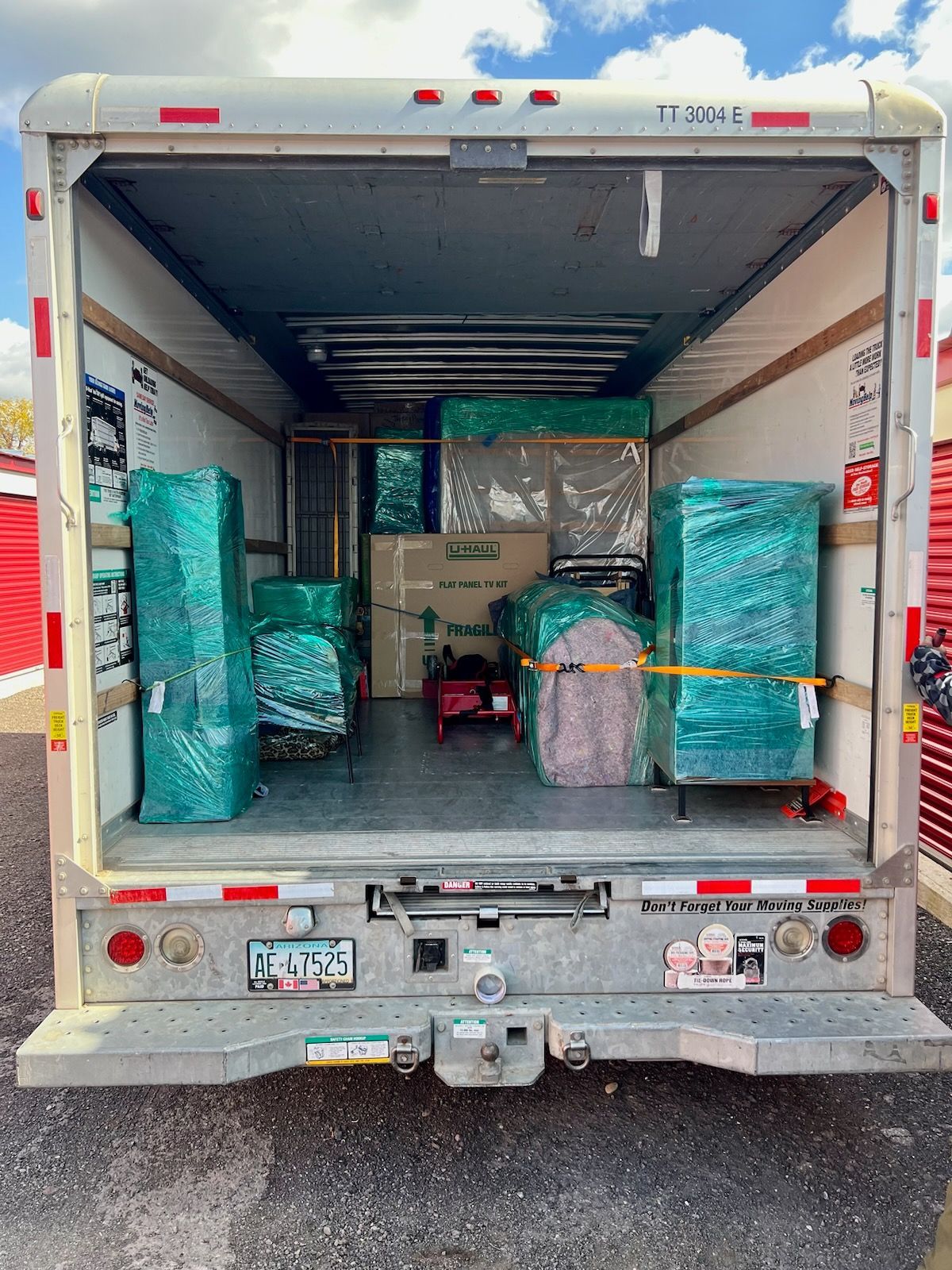 Loading and Unloading Labor | We Get It Done Movers LLC | Syracuse, NY