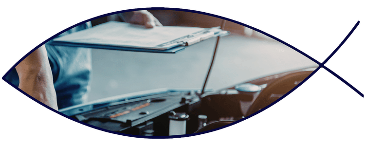 Pre-purchase vehicle inspection with checklist