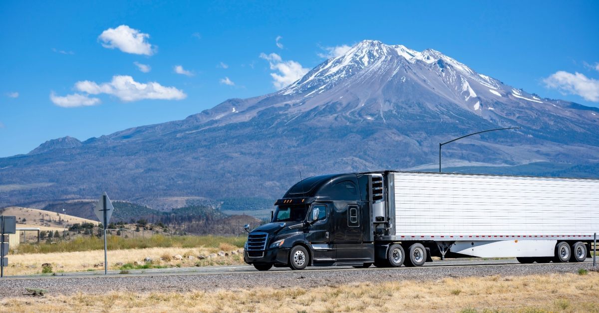 Trucking Spot Rates Recover As Mexico Attracts Major Supply Chains