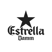 El logotipo de Estrella Damm es en blanco y negro y tiene una estrella encima.