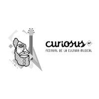 Un logotipo en blanco y negro para un curioso festival de la cultura musical con un hombre barbudo sosteniendo una guitarra.