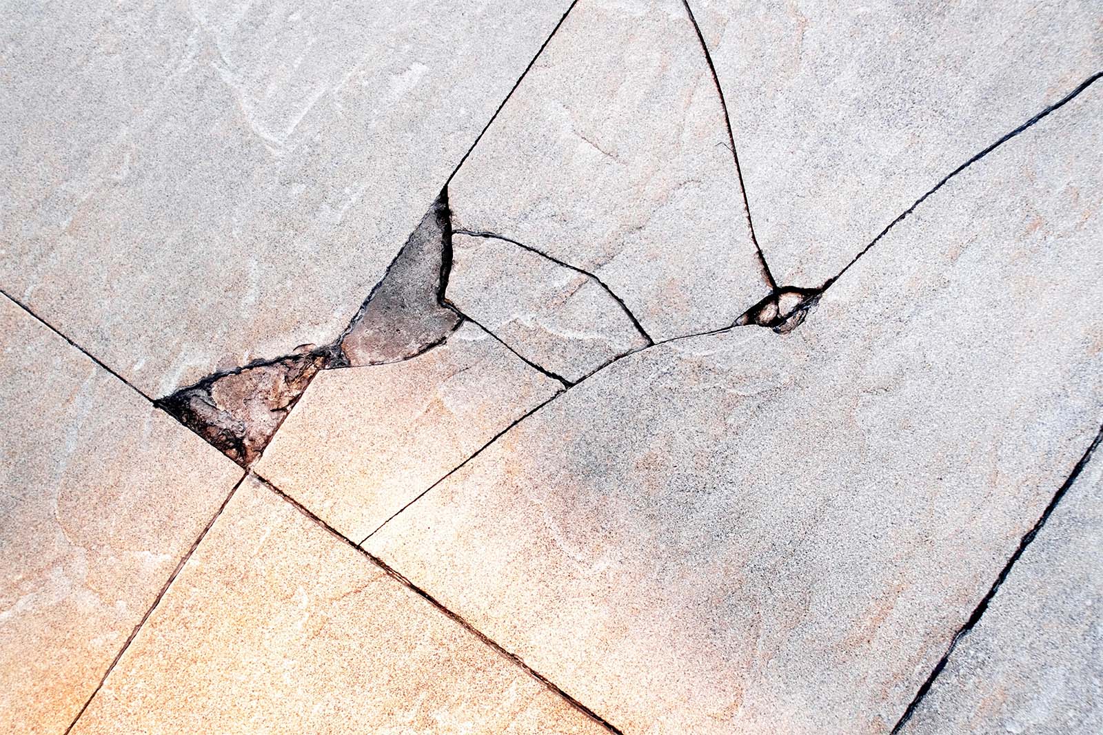 Cracked And Chipped Outdoor Tile Repair Service