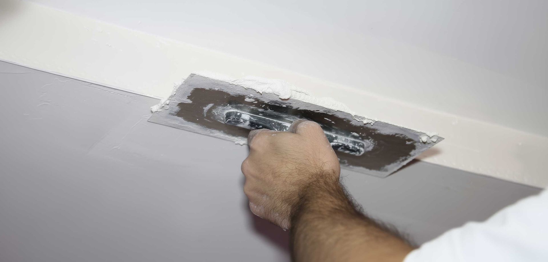 Painting Touch Ups On Interior Walls Mount Coolum