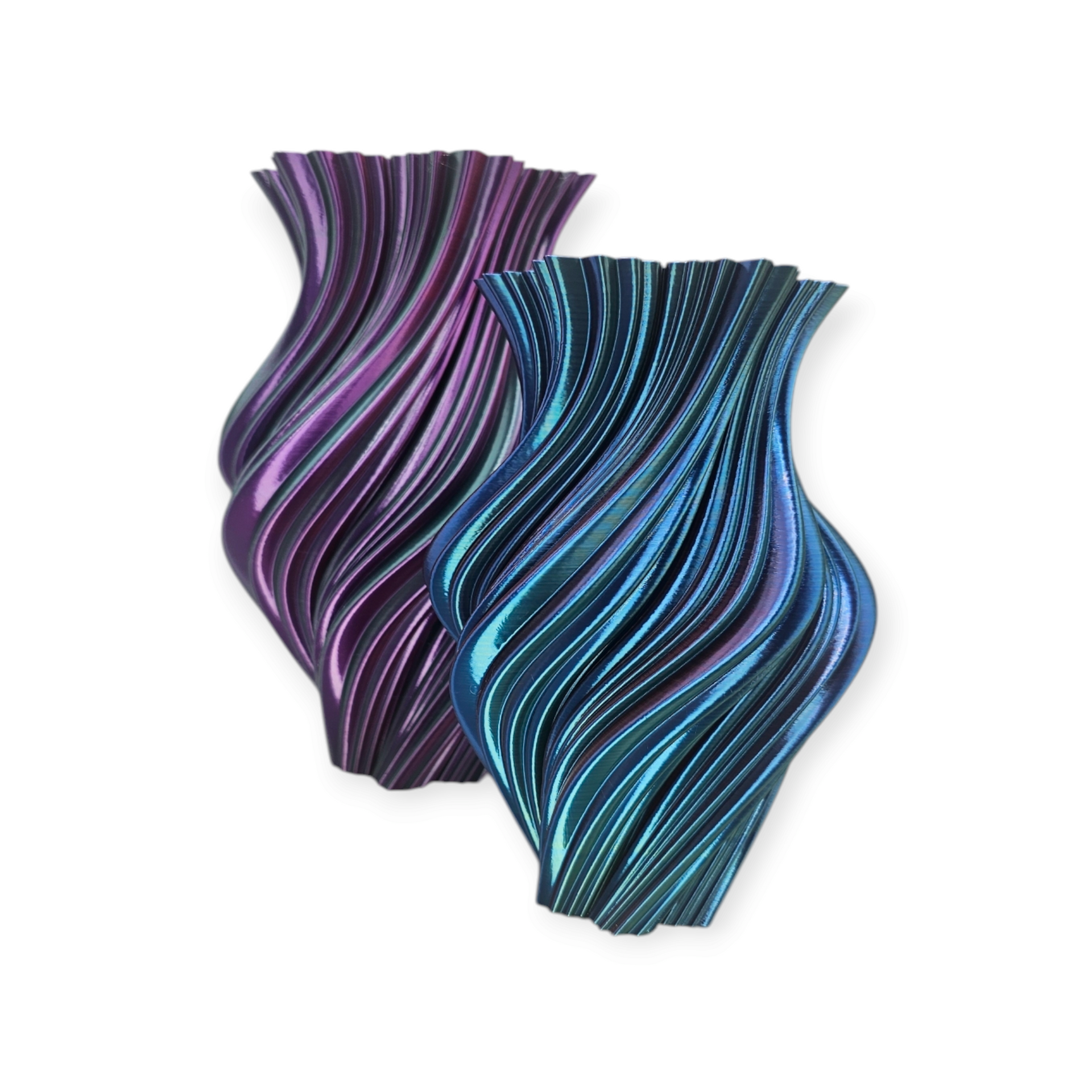 Twee iriserende, wervelende vazen: een paarse en een turquoise.