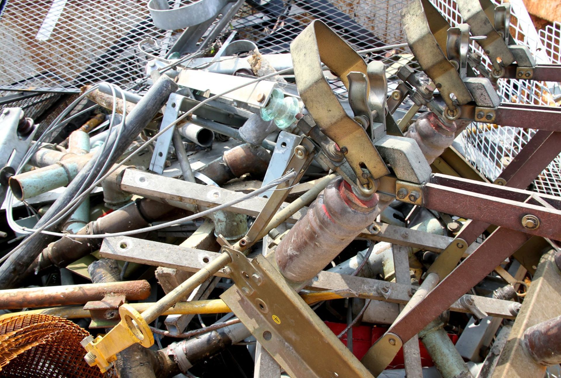 Scarti provenienti da demolizioni industriali