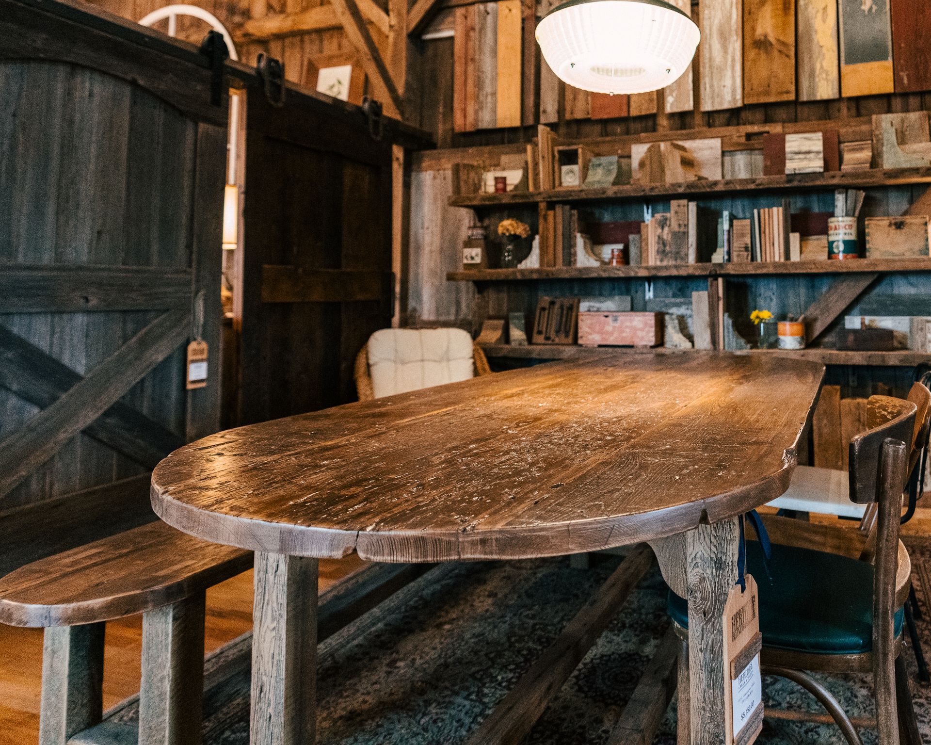 Table, farmhouse, dining table, turned leg base