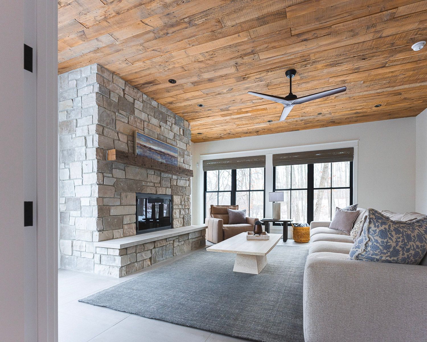 ceiling, ceiling cladding, rafters, ceiling beams, beams