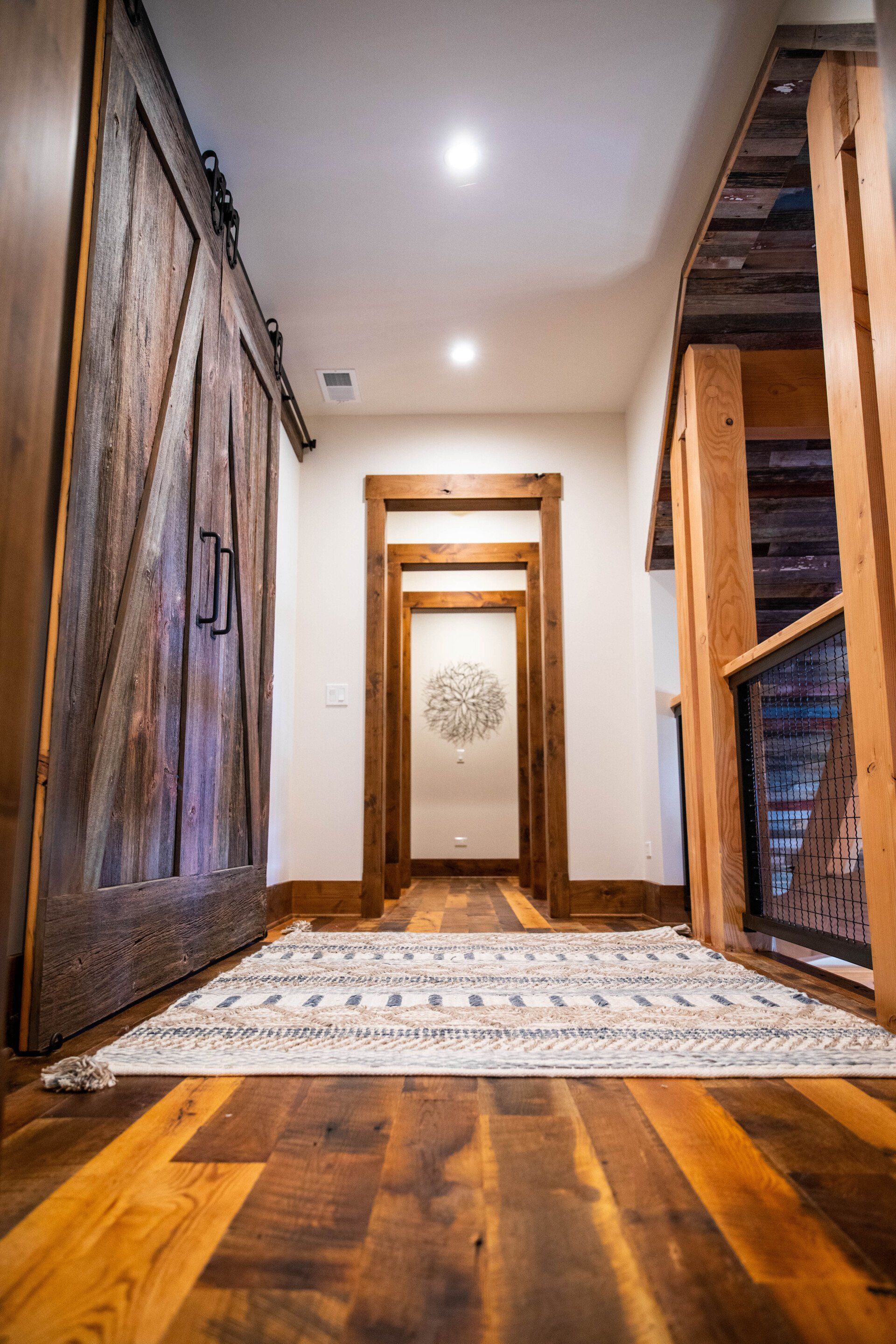 rante, barn door, hallway, beams