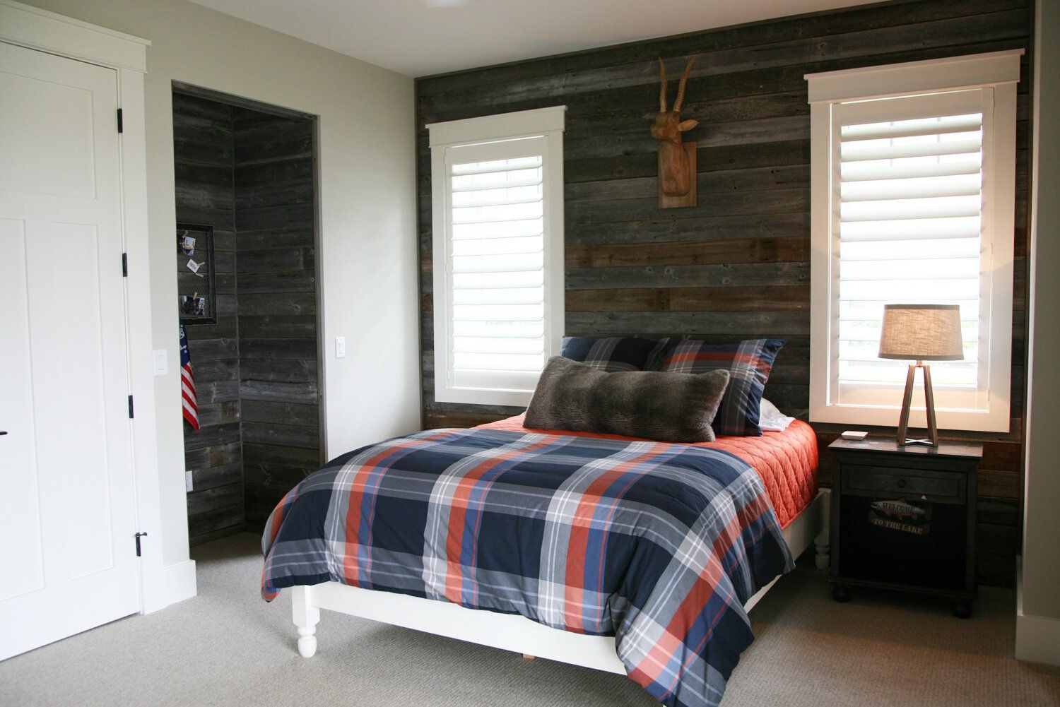 wall cladding, reclaimed materials,