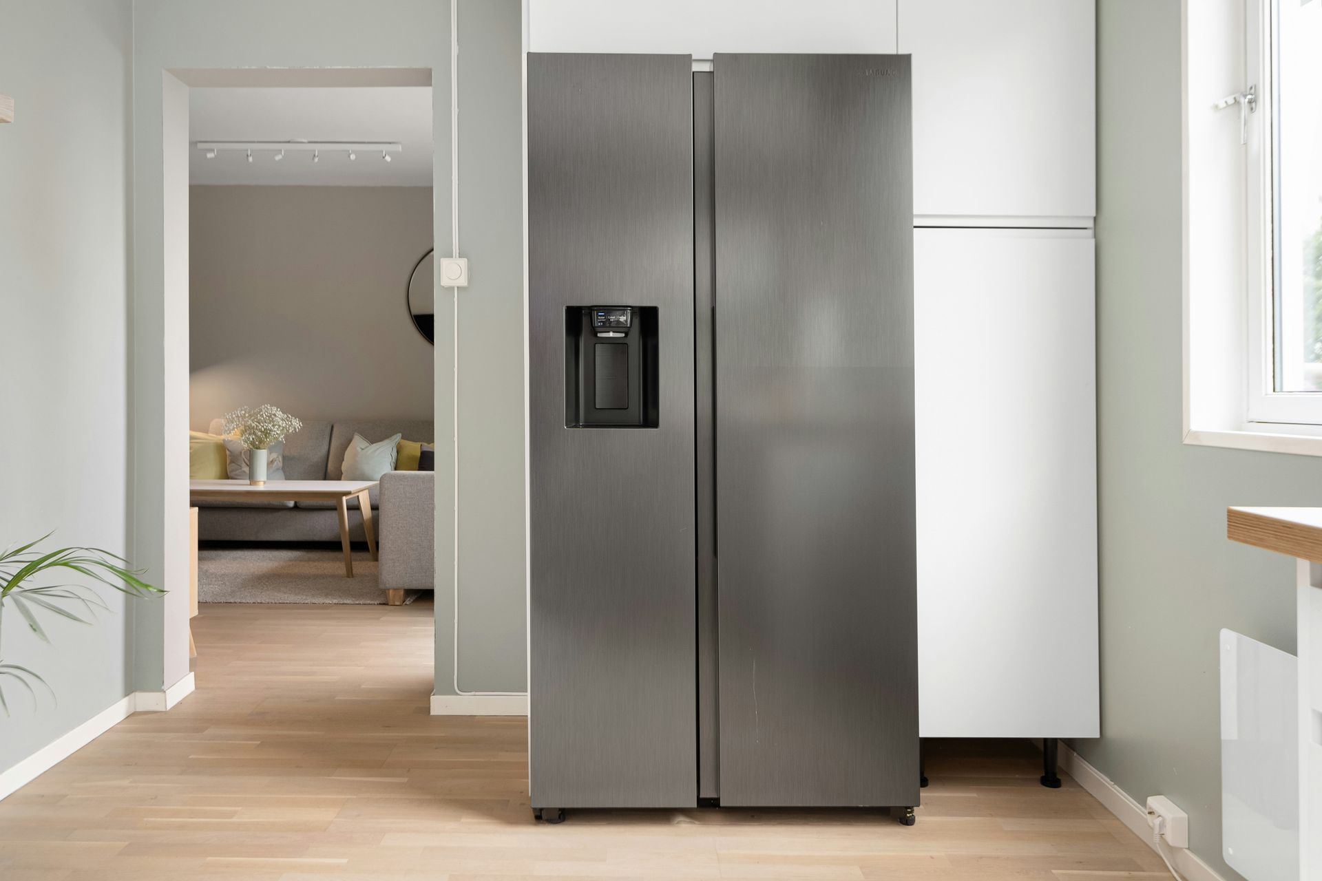 Refrigerator San Diego maintenance tips to extend appliance lifespan and reduce costly repairs