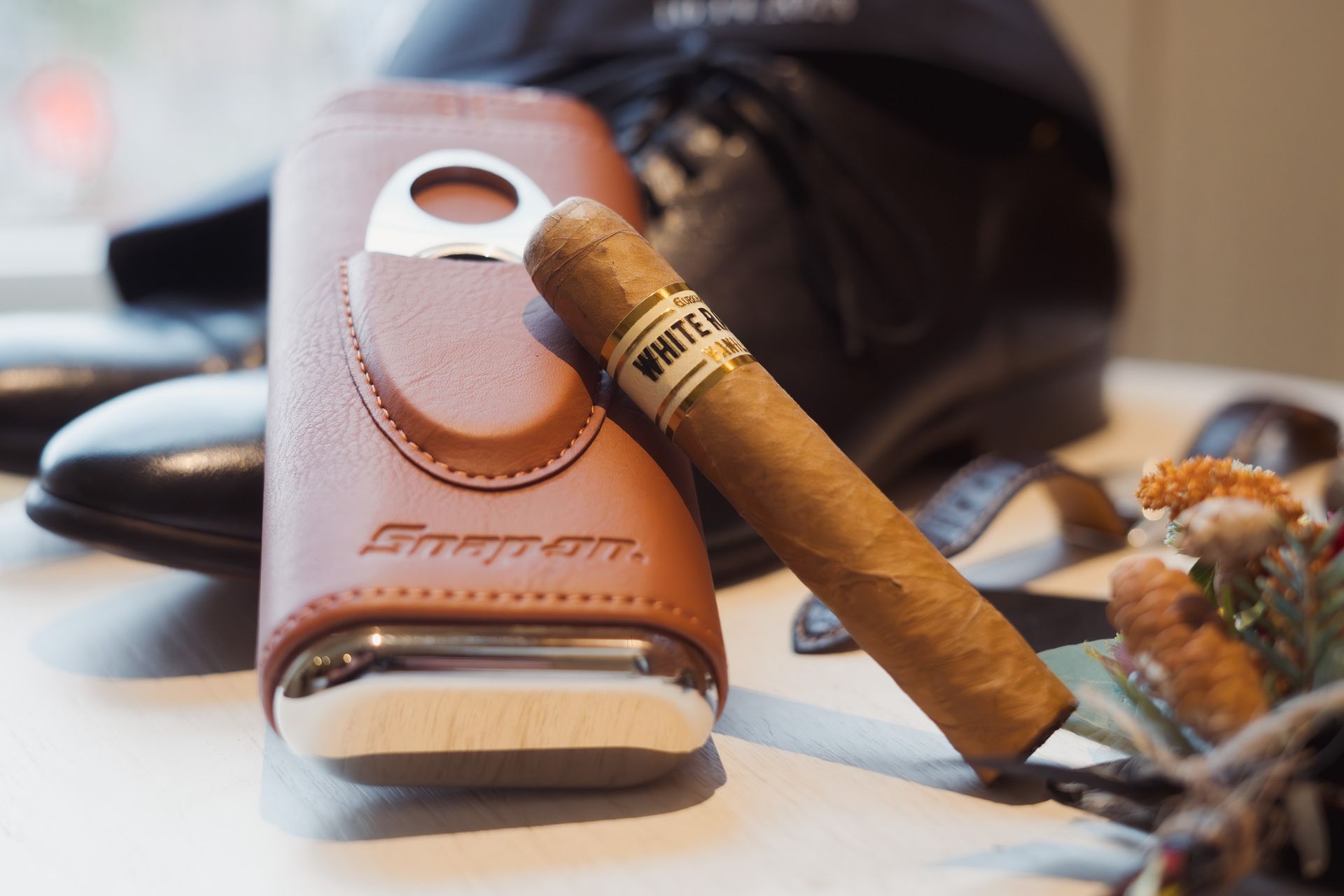 Wedding at the retro suites, beautiful, elegant wedding photography