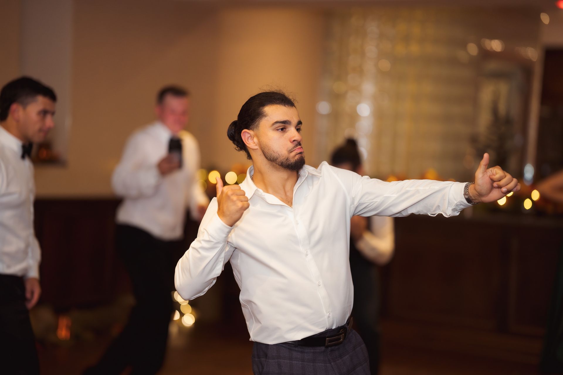 Wedding at the retro suites, beautiful, elegant wedding photography