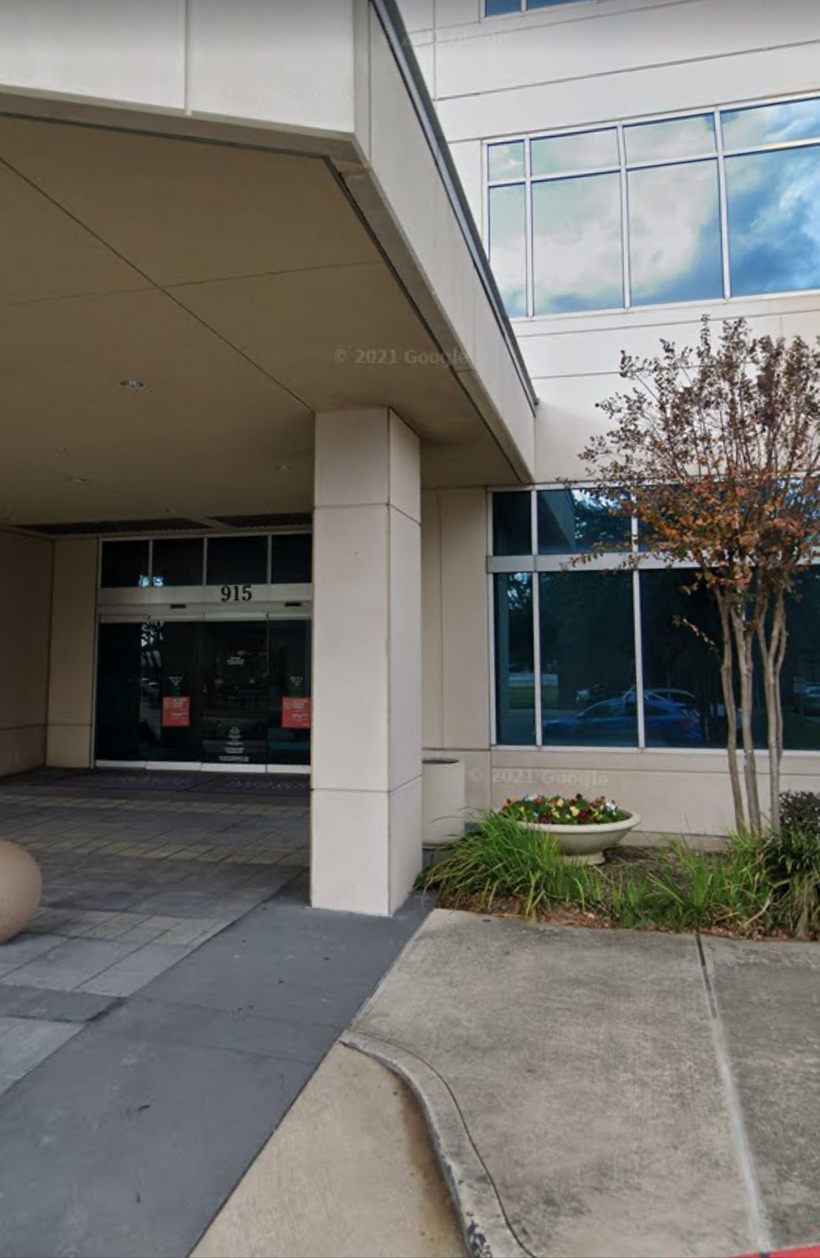 Outside building of a medical building.