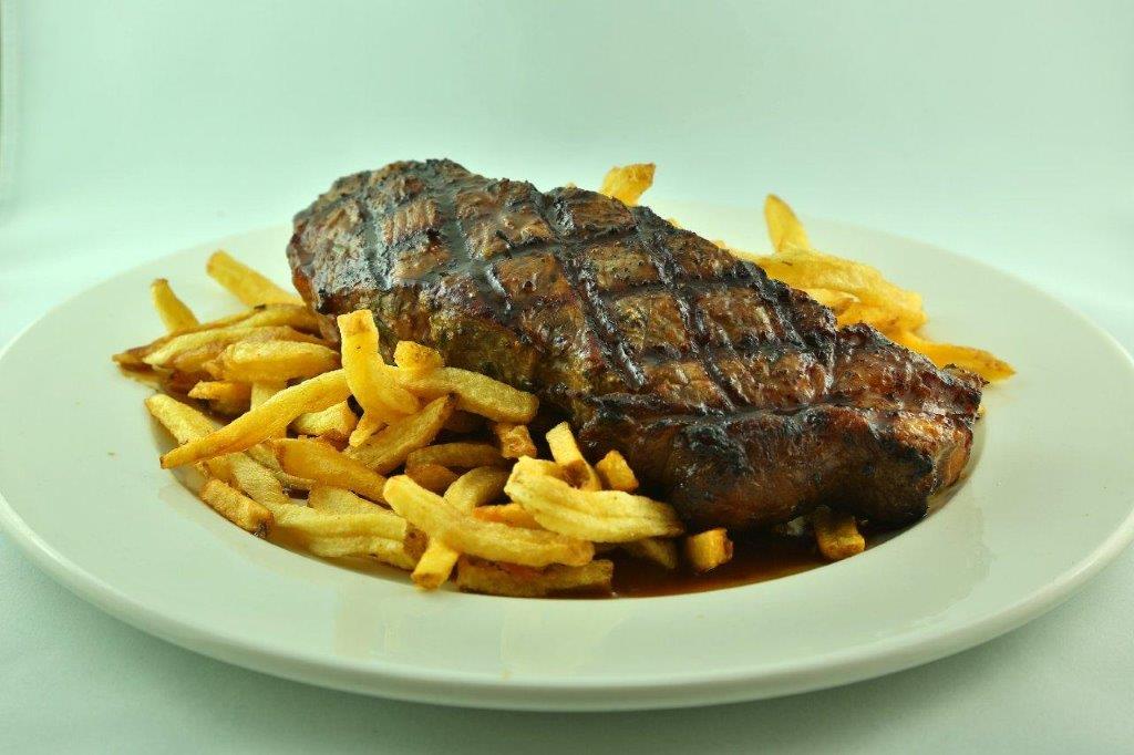 French fries with meat