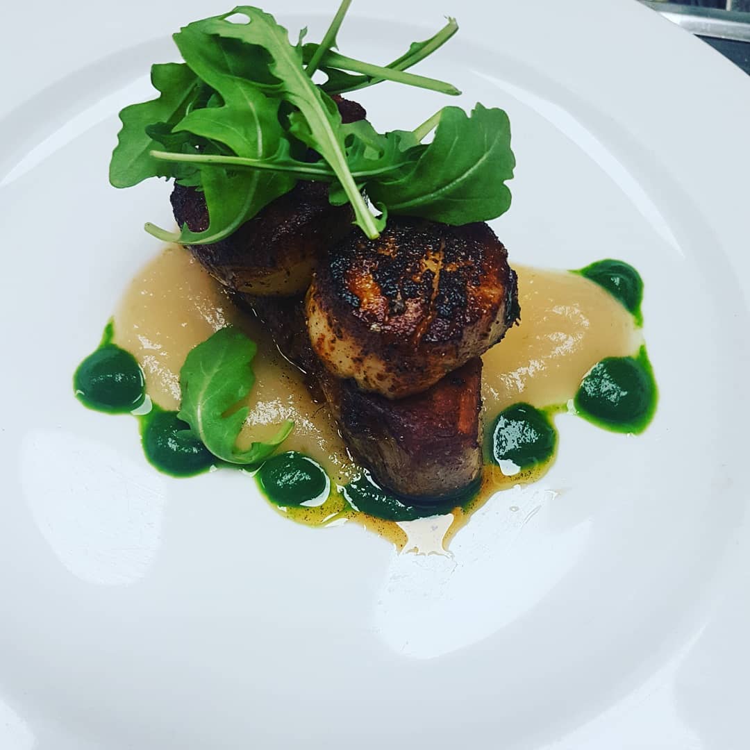 Blackened scallops