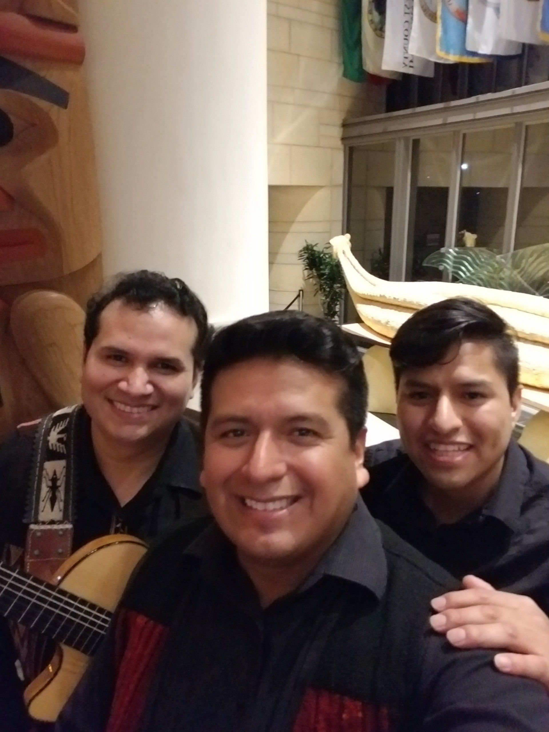 RAYMI band Andean folk group