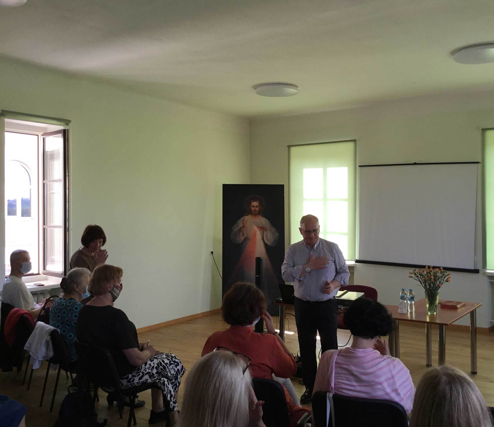 Domeikavos parapijos bendradarbiai žinias atnaujino ugdymo seminaruose