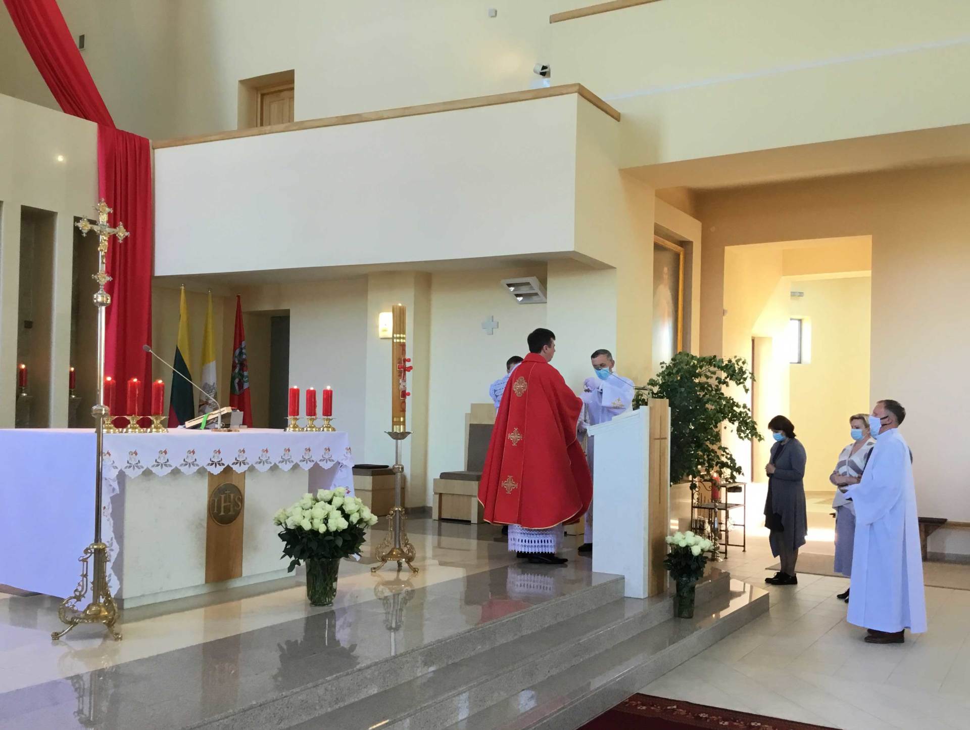 Domeikavos bažnyčioje - Sekminių šventė ir sveikinimai klebonui kunigystės 26 metų proga