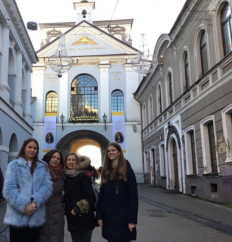 Aušros vartų Motinos globos atlaiduose