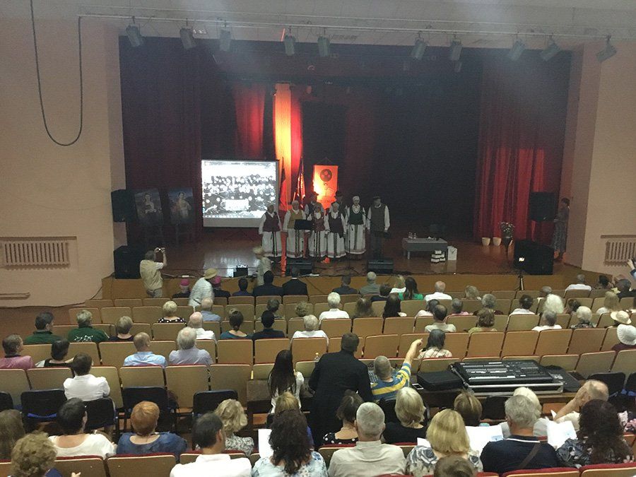 Dievo Tarnaitės Adelės Dirsytės gimtinėje