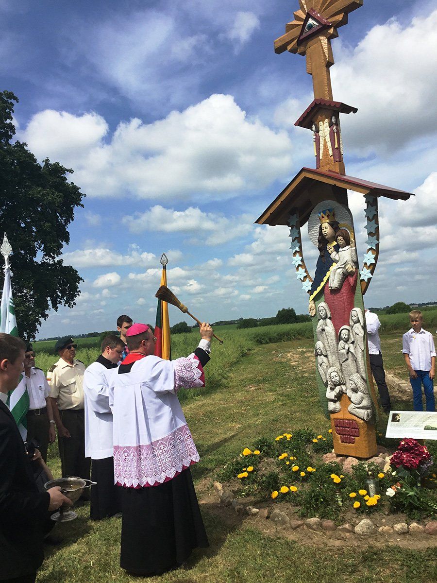 Dievo Tarnaitės Adelės Dirsytės gimtinėje