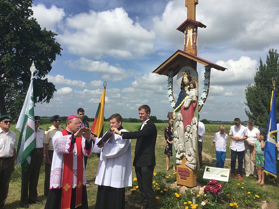 Dievo Tarnaitės Adelės Dirsytės gimtinėje
