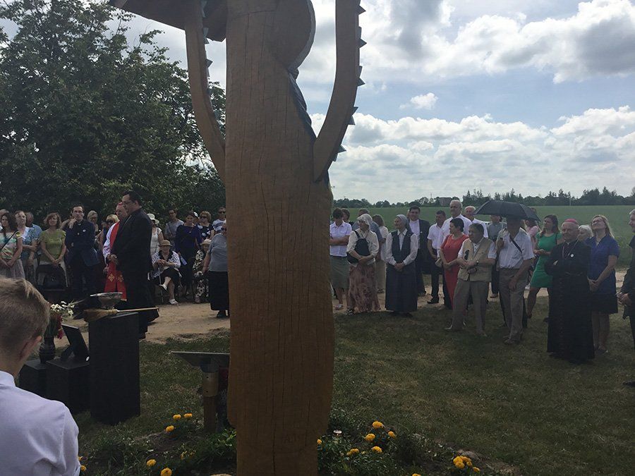 Dievo Tarnaitės Adelės Dirsytės gimtinėje