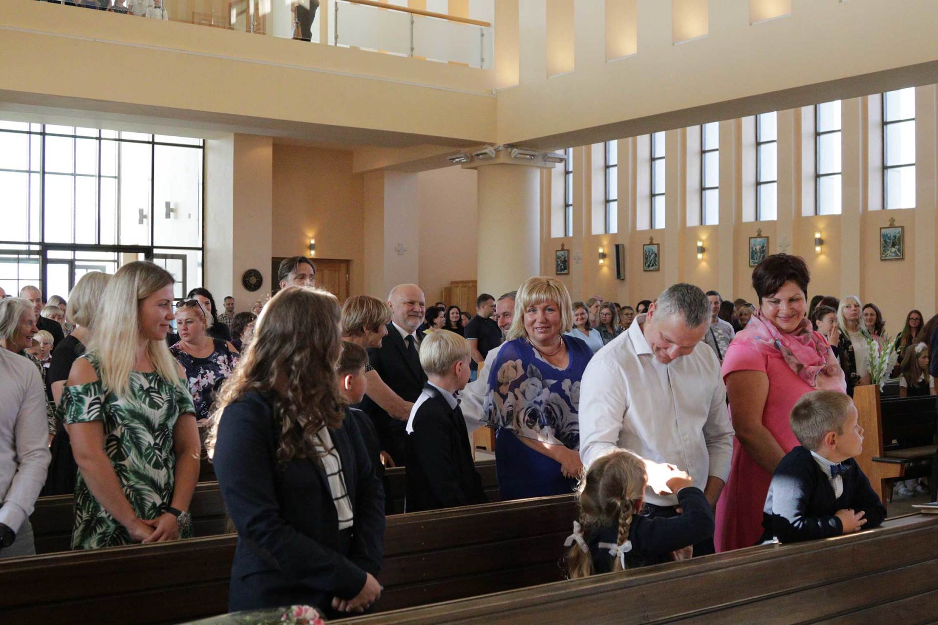 Domeikavos bažnyčioje malda pradedame naujus mokslo metus