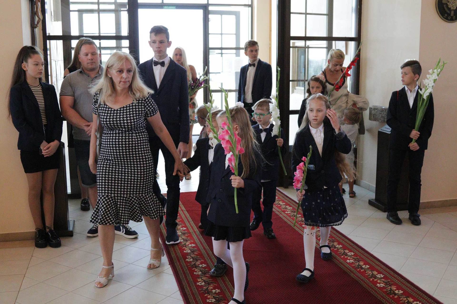 Domeikavos bažnyčioje malda pradedame naujus mokslo metus