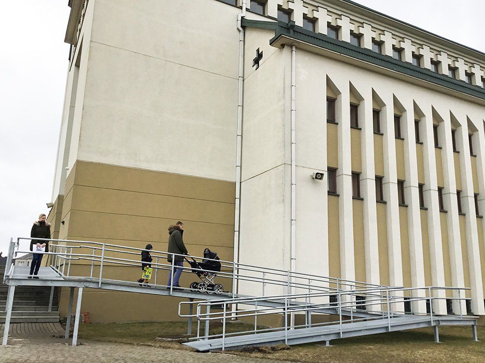 Domeikavos Lietuvos kankinių bažnyčia