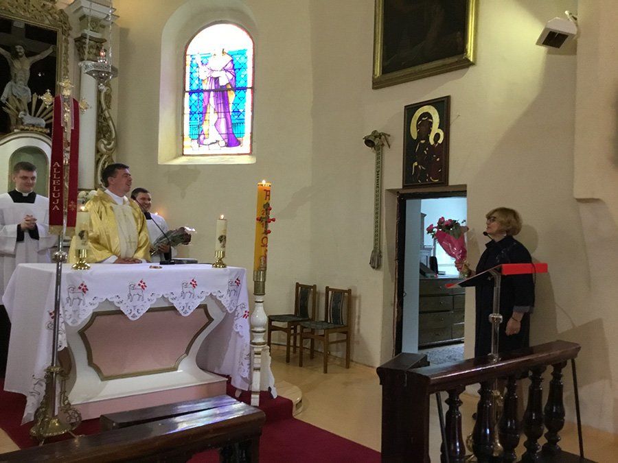 Sveikinimai sidabrinio kunigystės jubiliejaus proga klebonui kun. Gintarui Pūrui