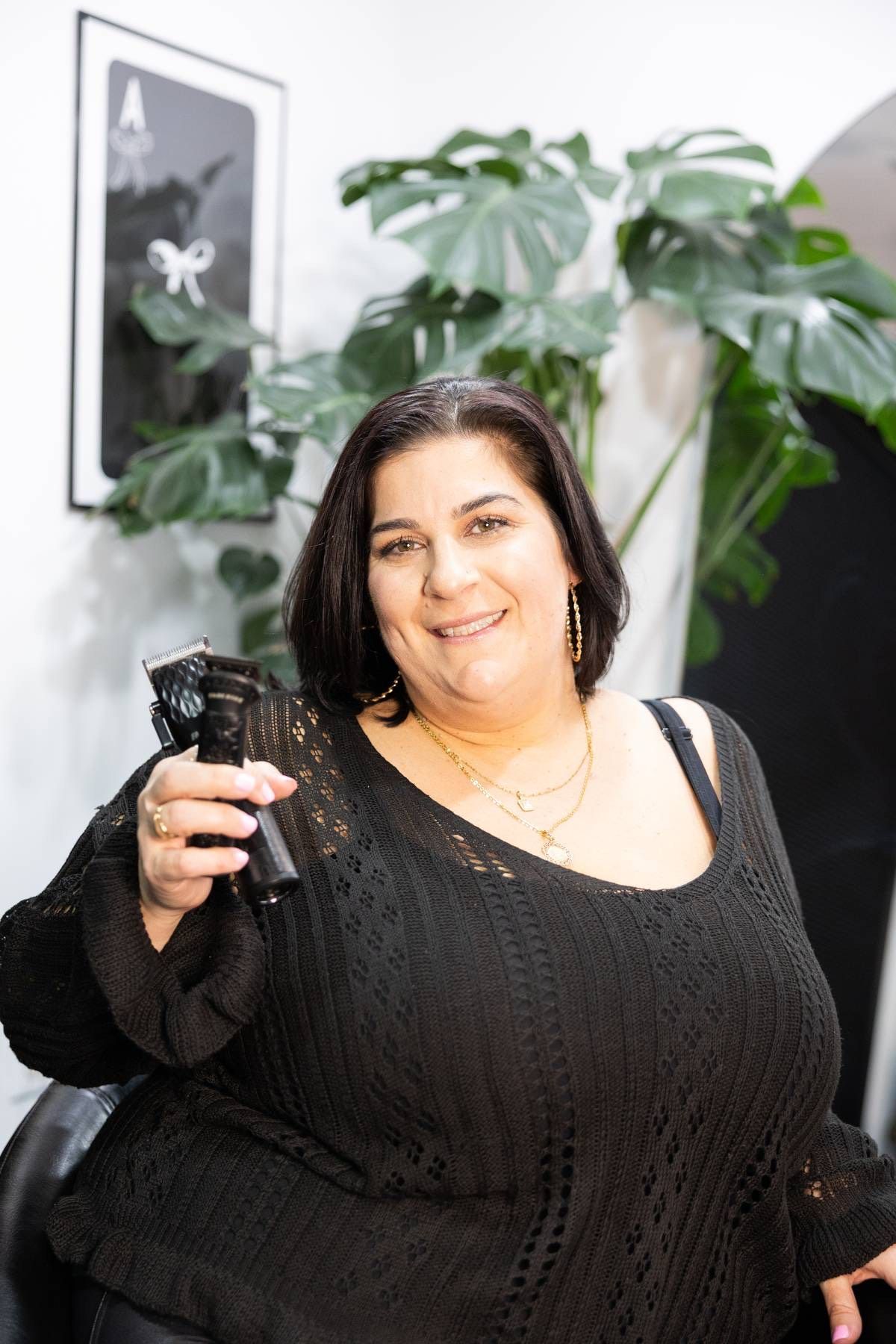 Lisa, haircut specialist at Evara Studios