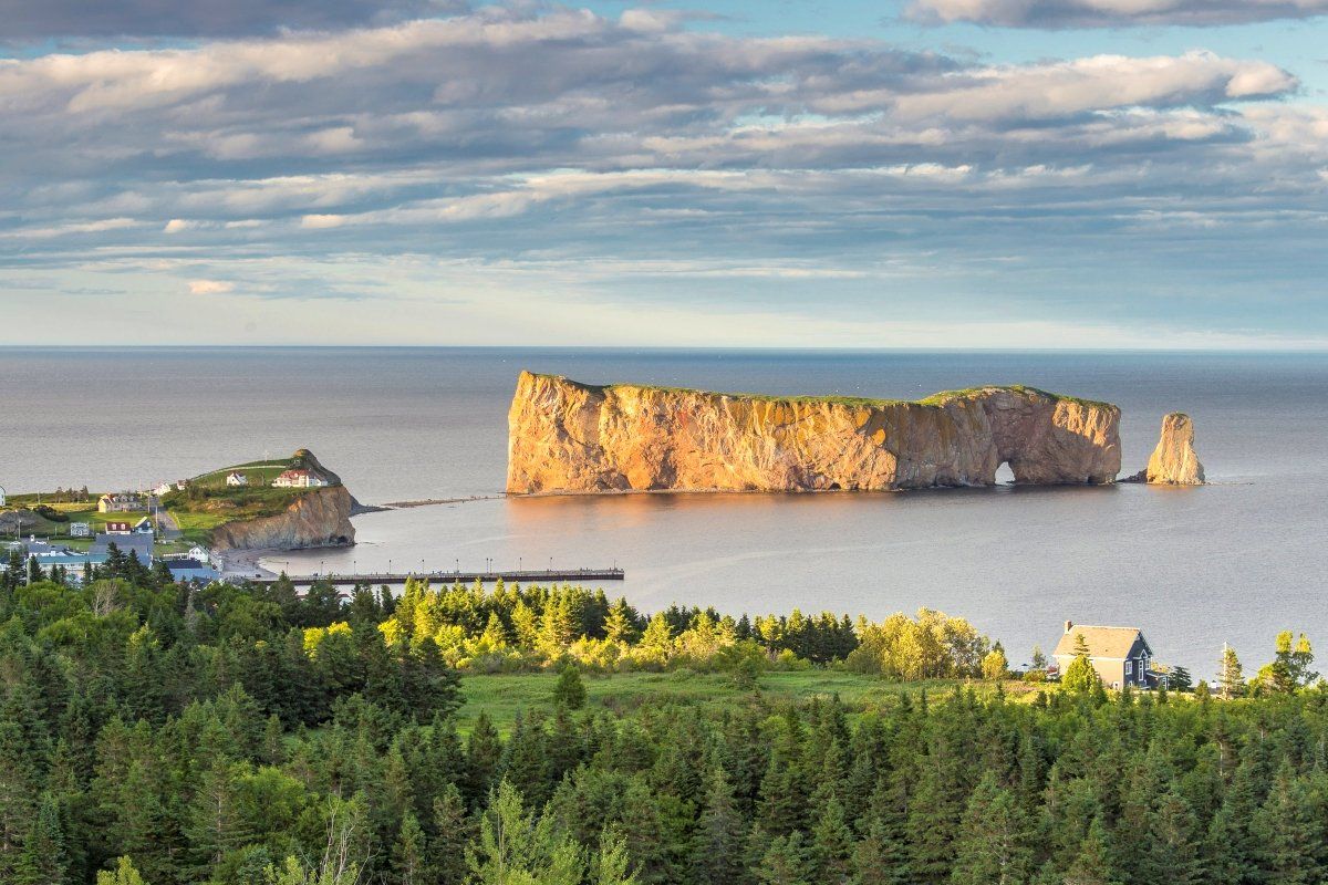 Percé Rock, credit Québec Maritime Tourism