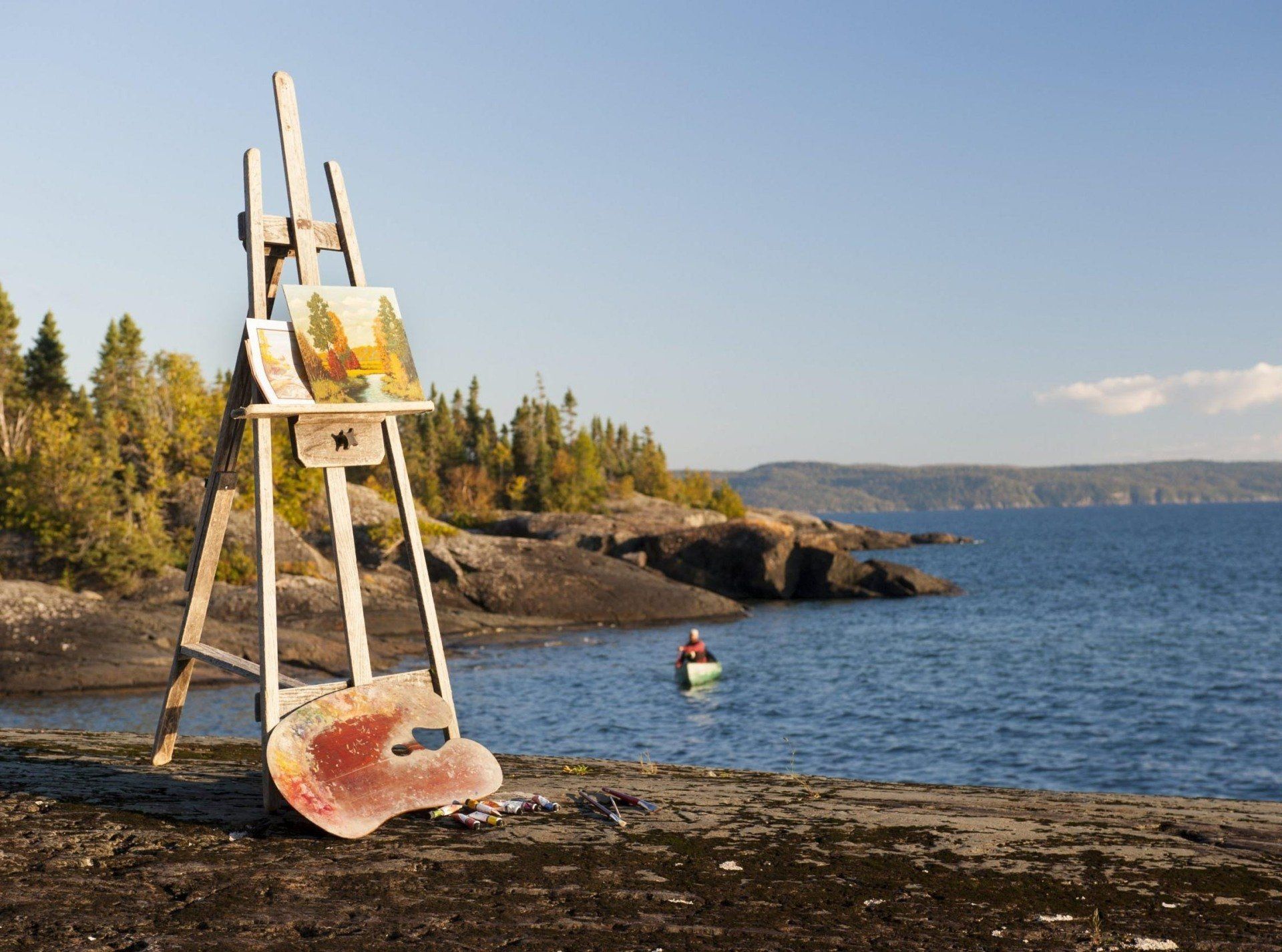 Painting easel on the the shore of Lake Superior.