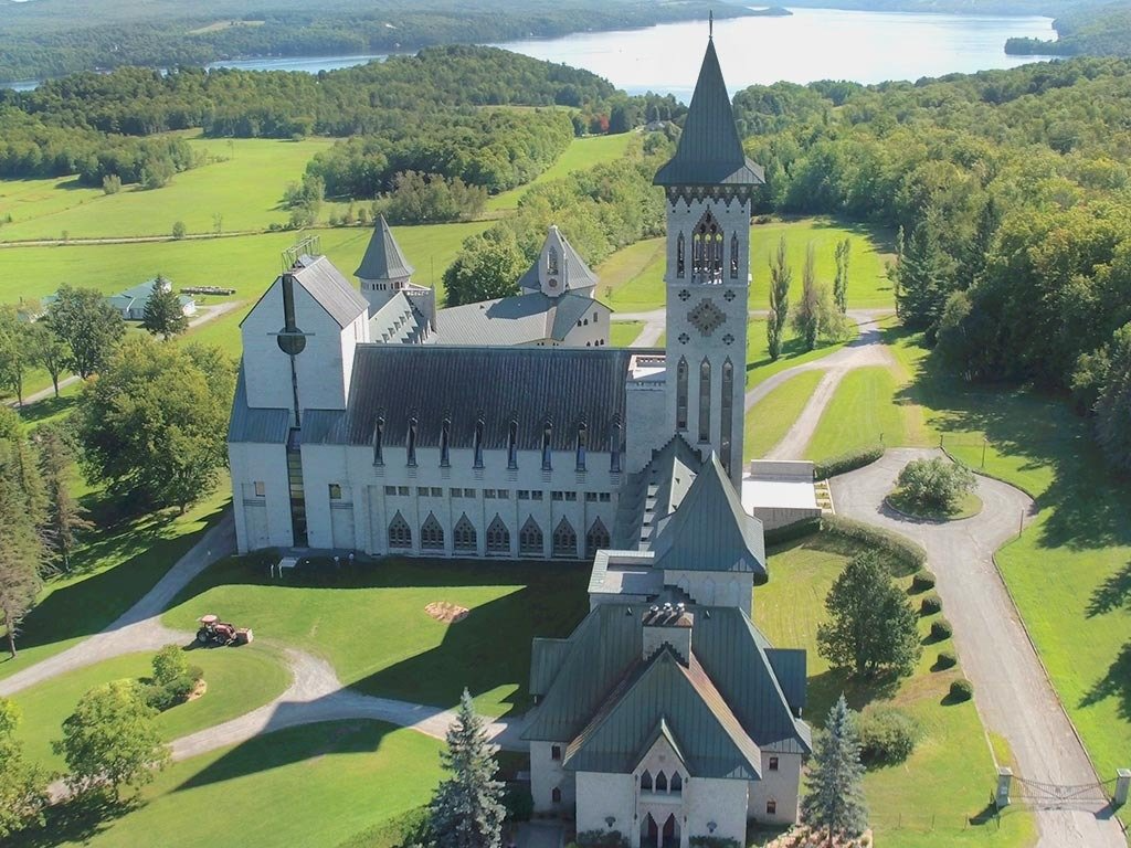 Saint-Benoît-du-Lac Abbey
