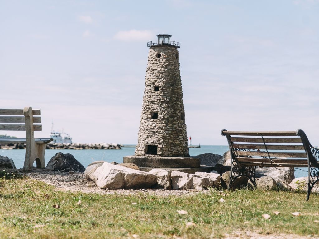 Pelee Island Lighthouse credit Tourism Windsor Essex Pelee IslandWrite your caption here
