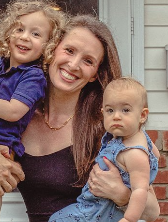 Best Orthodontist for Adults & Children in New Rochelle 10804 JANINE CHINITZ | Modern Orthodontist Lounge in New Rochelle 10804