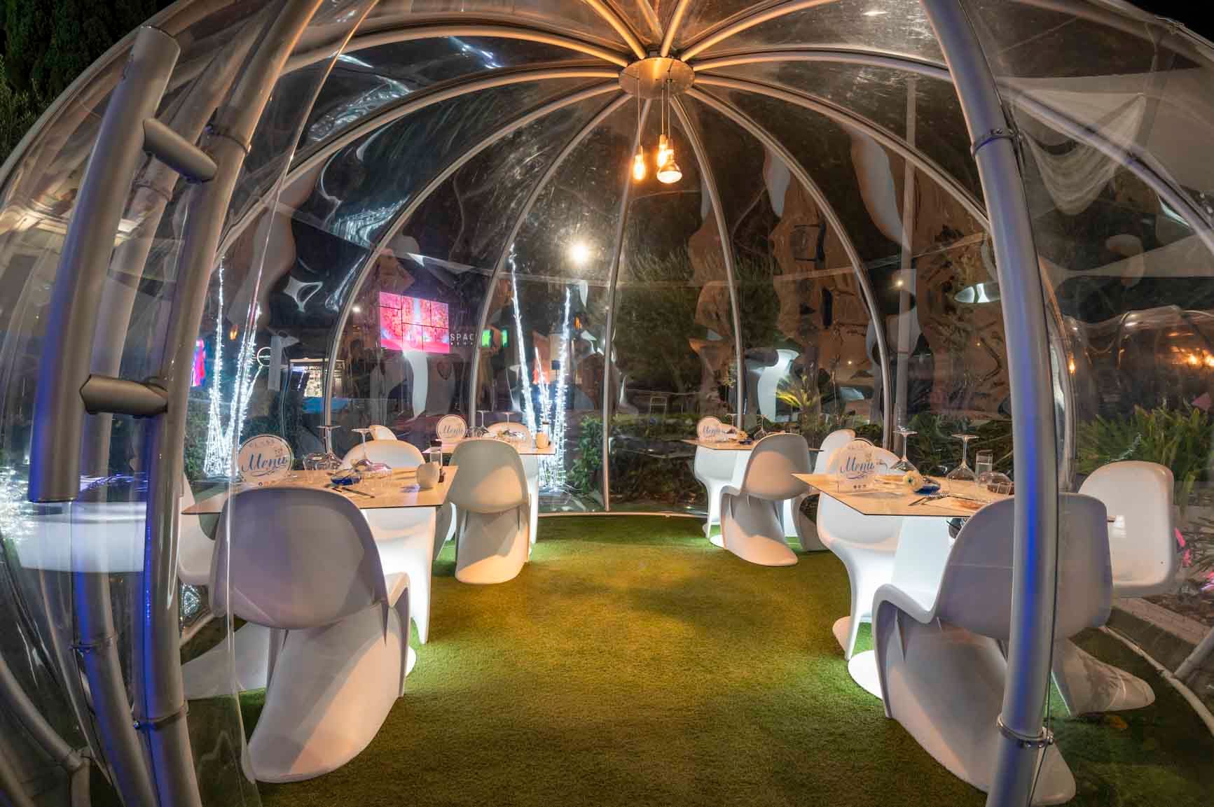 Foto dell'interno di un igloo del Class Ristorante Cocktail Bar Roma