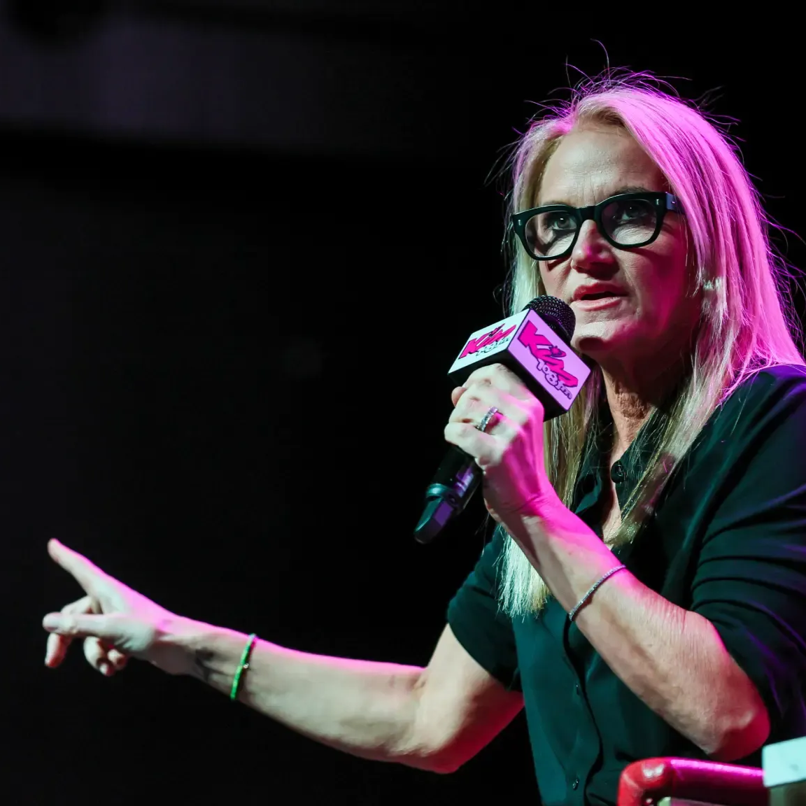 Mel Robbins Let Them