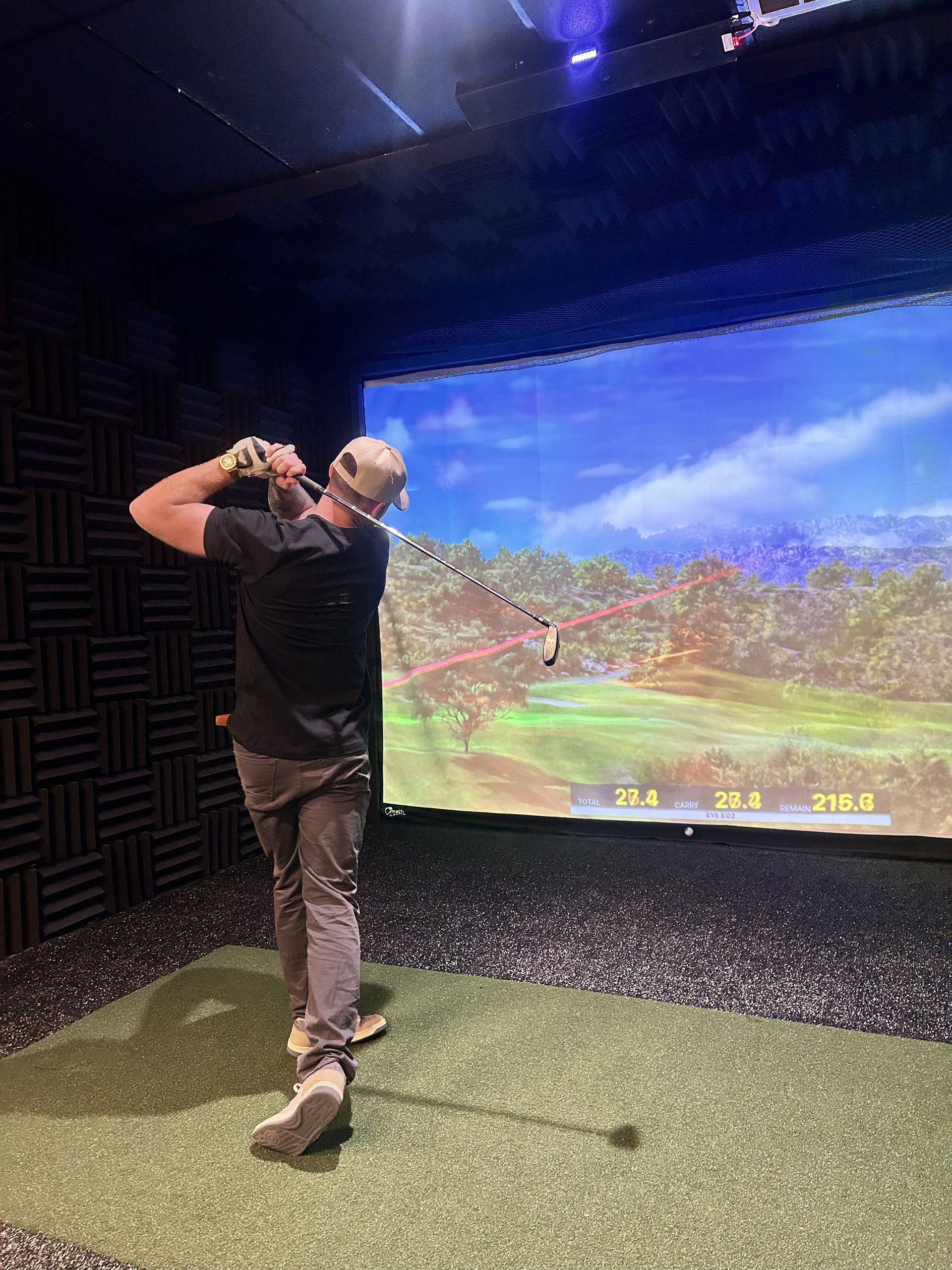 ashveille golf simulator