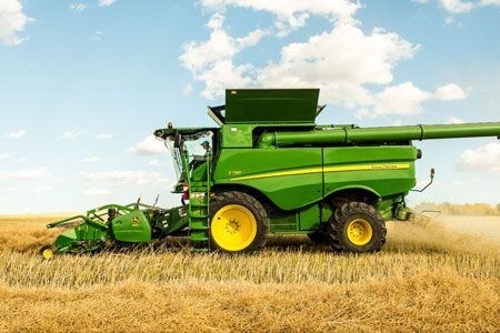 John Deere combine