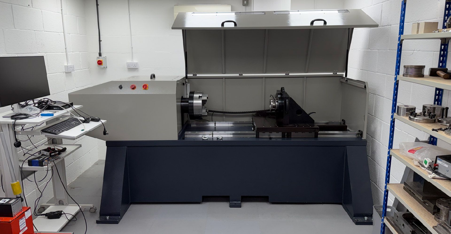 Brand new torque calibration rig installed at Procter & Chester .