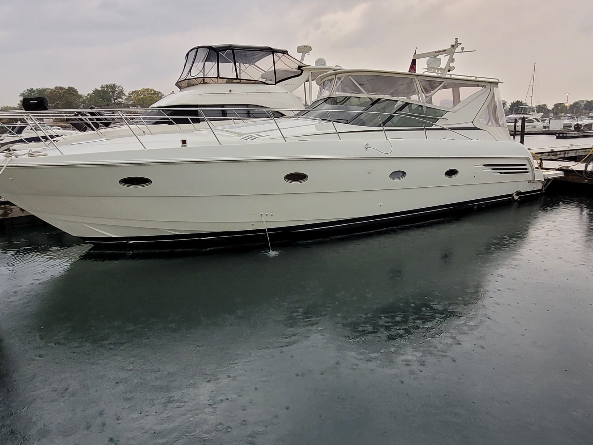 yacht boat charters saugatuck